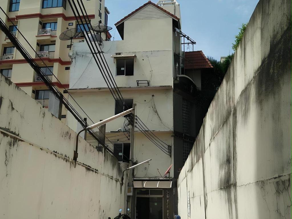 Centaur Inn Hotel Bangkok Exterior photo